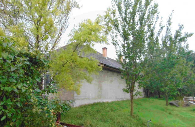 Eladó családi ház, Tabon 17.13 M Ft, 1+1 szobás