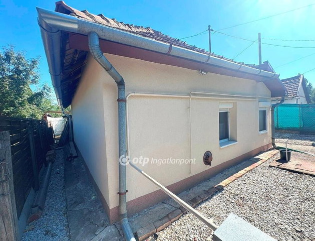 Eladó családi ház, Tiszafüreden 19.9 M Ft, 1+1 szobás