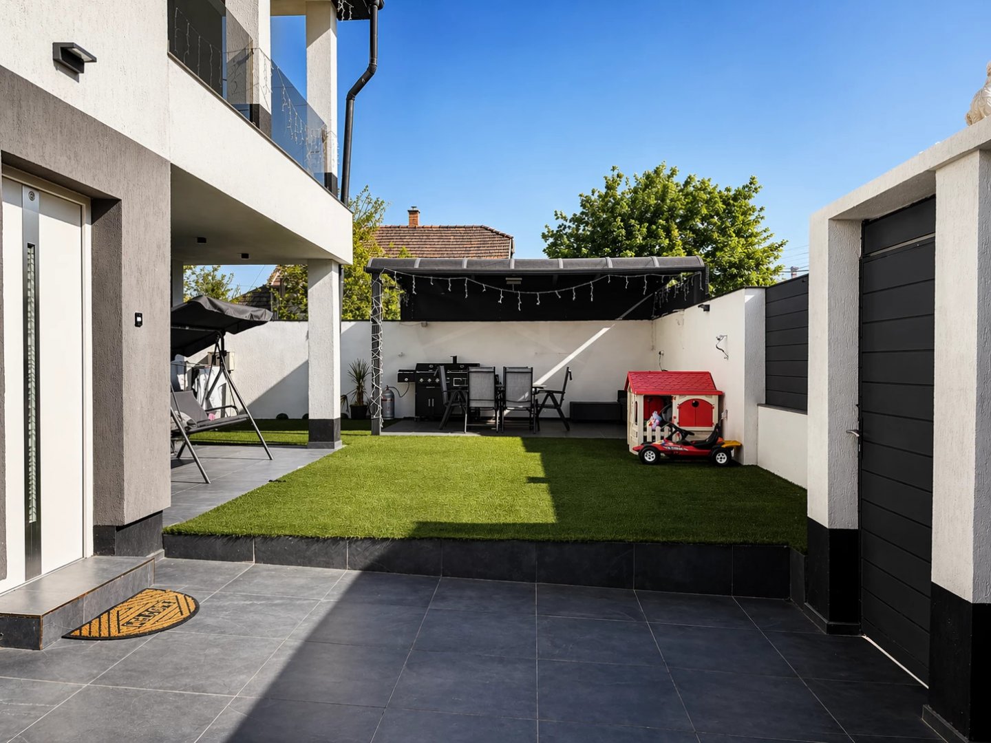3 bed · 150m² · 138.900.000 ft