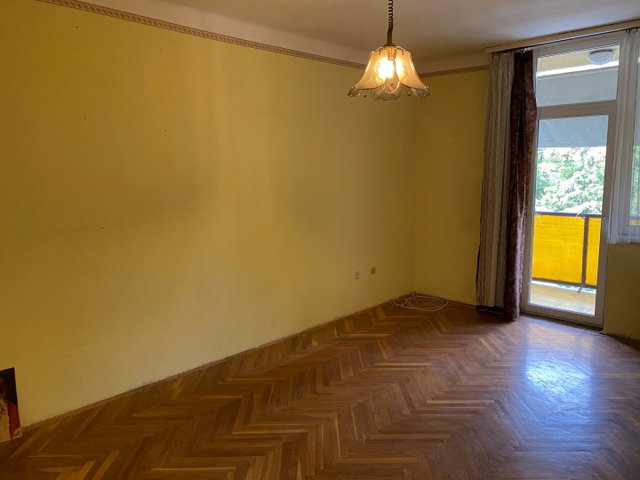 Eladó téglalakás, Kiskunhalason 28.9 M Ft, 2 szobás