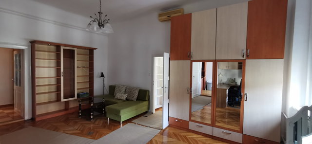 Kiadó téglalakás, albérlet, VI. kerületben, Király utcában