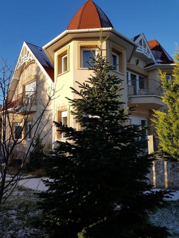 Eladó családi ház, Budapesten, XVIII. kerületben 248 M Ft