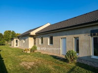 Eladó családi ház, Máriakálnokon 150 M Ft, 2+1 szobás