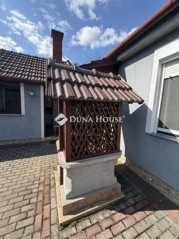 Eladó családi ház, Csesztregen 53 M Ft, 4 szobás