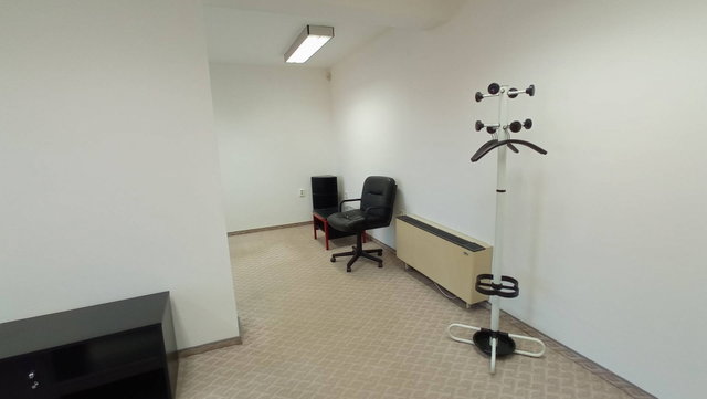 Kiadó iroda, Siófokon 136 E Ft / hó, 2 szobás