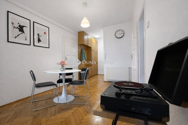 Eladó téglalakás, Budapesten, XIV. kerületben 94 M Ft, 3 szobás