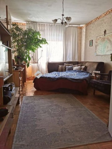 Eladó panellakás, Miskolcon, Győri kapu utcában 32.5 M Ft