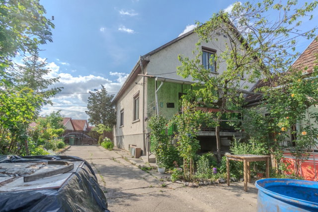 Eladó családi ház, Sajószentpéteren 49 M Ft, 4+1 szobás