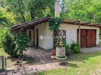 Eladó családi ház, Tápiószecsőn 74.9 M Ft, 3 szobás