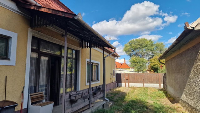 Eladó családi ház, Hajdúhadházon 79.9 M Ft, 4 szobás