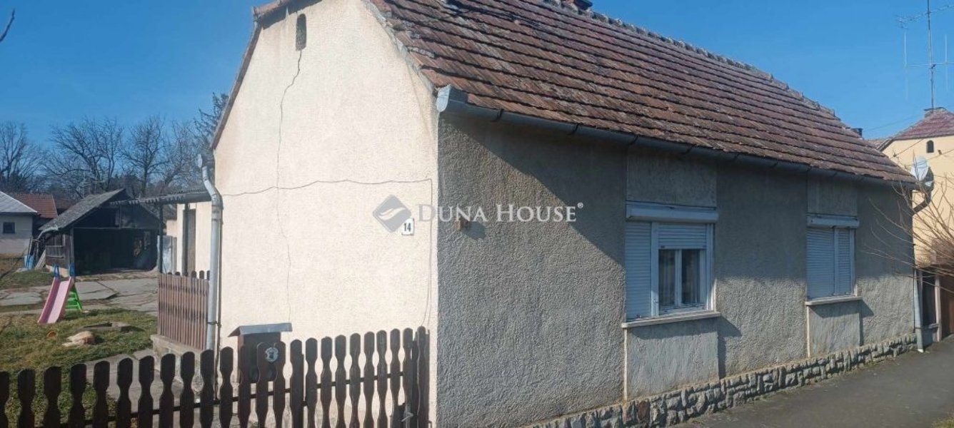 4 bed · 135m² · 23.900.000 ft