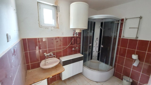 Eladó családi ház, Tápióságon 22.5 M Ft, 2 szobás