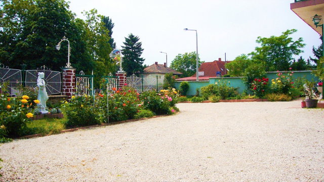Eladó hotel, Badacsonytomajon 229 M Ft, 7+1 szobás