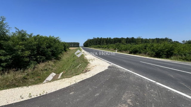 Eladó ipari ingatlan, Győrszemerén 399 M Ft