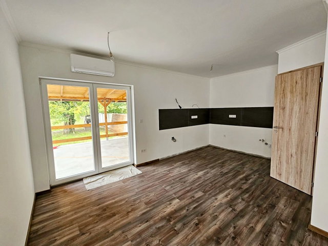 Eladó családi ház, Győrött 119.9 M Ft, 4 szobás