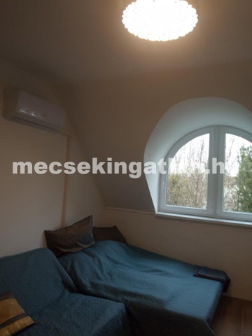 Kiadó téglalakás, albérlet, Harkányban, Kossuth Lajos utcában