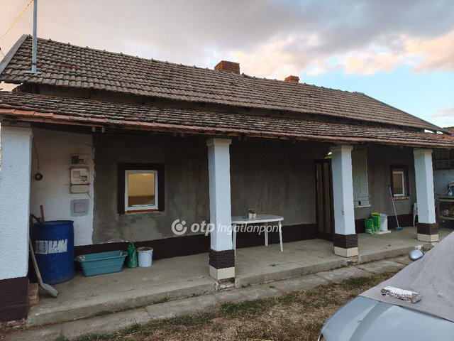 Eladó családi ház, Tiszaörsön 5.9 M Ft, 1 szobás