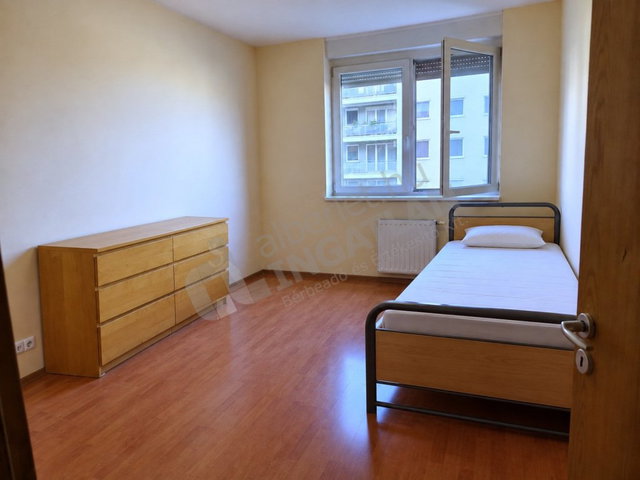 Kiadó téglalakás, albérlet, X. kerületben, Gém utcában