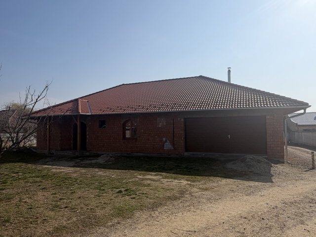 Eladó ipari ingatlan, Hévízgyörkön, Szahara utcában 239.9 M Ft