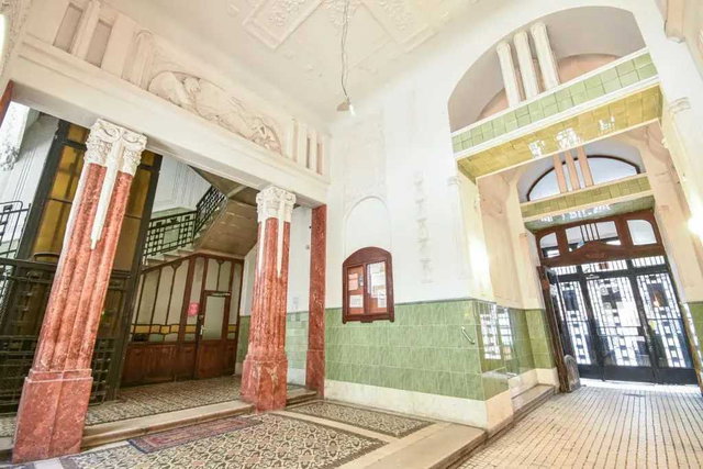 Eladó téglalakás, Budapesten, VI. kerületben, Hajós utcában