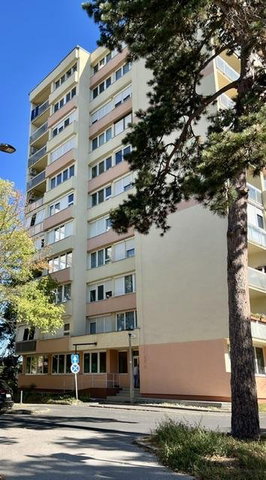 Eladó panellakás, Gödöllőn 63 M Ft, 2 szobás