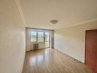 Eladó panellakás, Székesfehérvárott 70 M Ft, 3 szobás