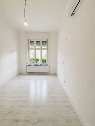 Eladó családi ház, Debrecenben 89.9 M Ft, 5 szobás