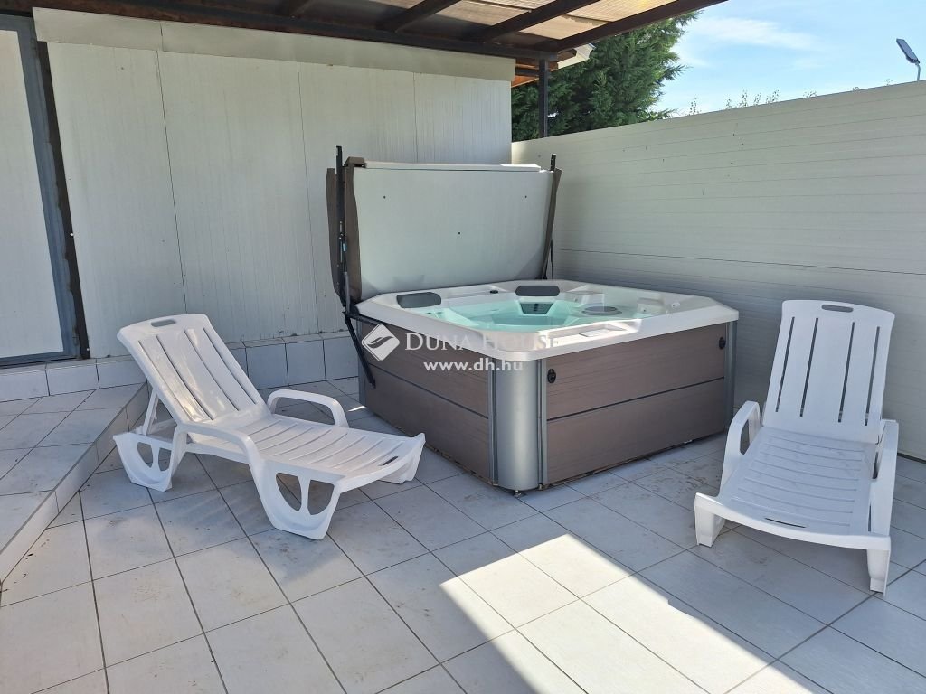 4 bed · 130m² · 105.000.000 ft