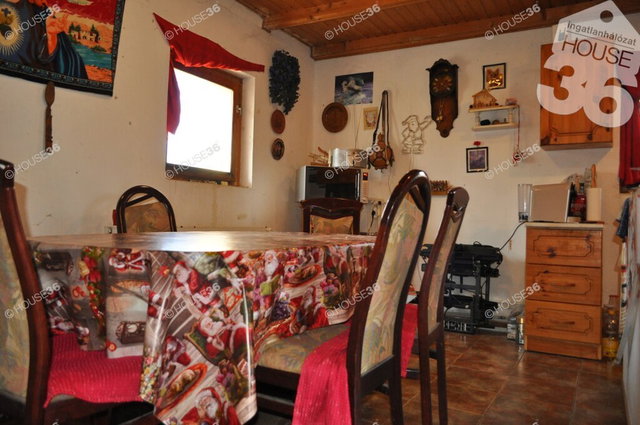 Eladó mezogazdasagi ingatlan, Nyárlőrincen 23.9 M Ft, 2 szobás