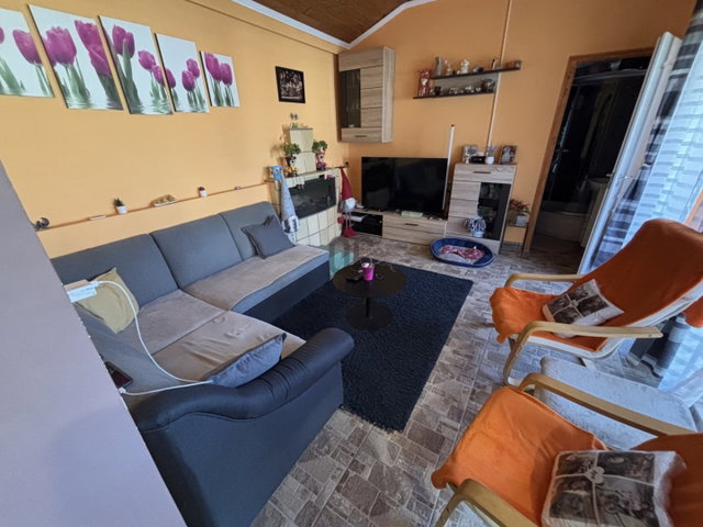 Eladó családi ház, Várpalotán 61 M Ft, 3 szobás