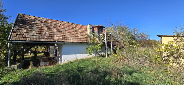 Eladó nyaraló, Somlóvásárhelyen 10 M Ft, 4 szobás