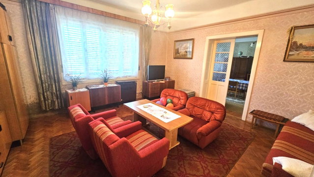 Eladó családi ház, Szatymazon 69 M Ft, 3 szobás