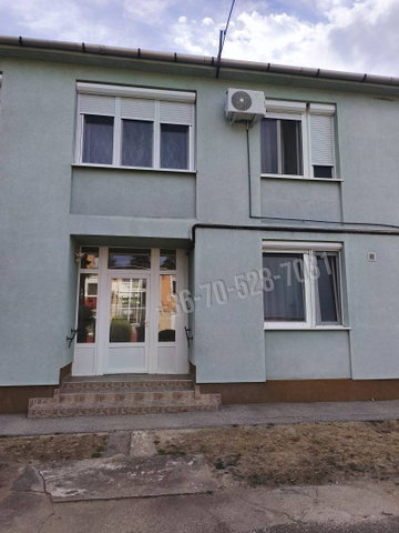Eladó téglalakás, Tatabányán, Kazinczy Ferenc utcában 47.5 M Ft