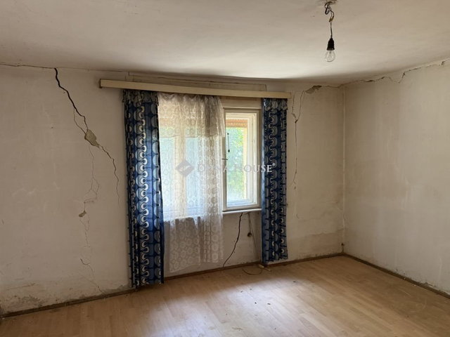 Eladó családi ház, Szombathelyen 88 M Ft, 2 szobás