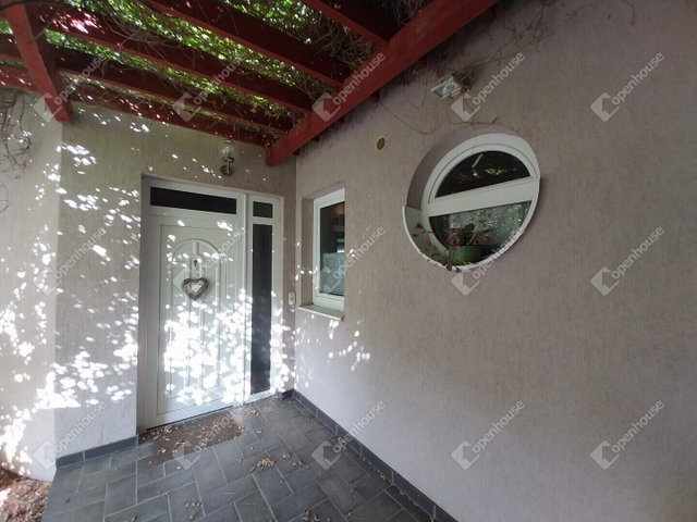 Kiadó ikerház, albérlet, Székesfehérvárott 420 E Ft / hó