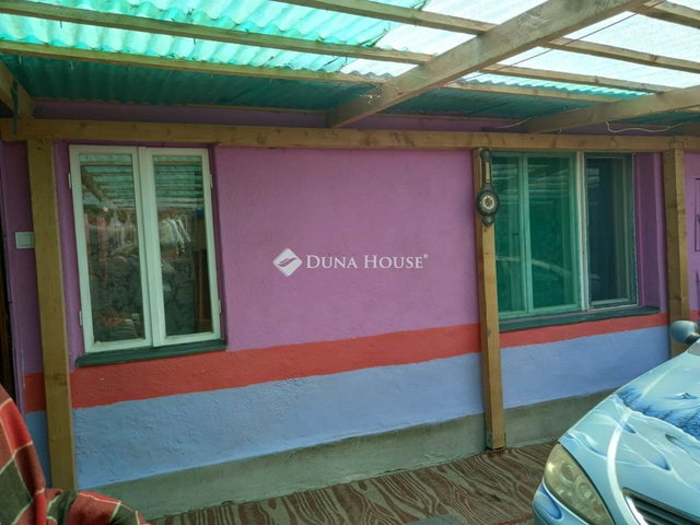 Eladó családi ház, Gyöngyösön, Menház utcában 17.7 M Ft