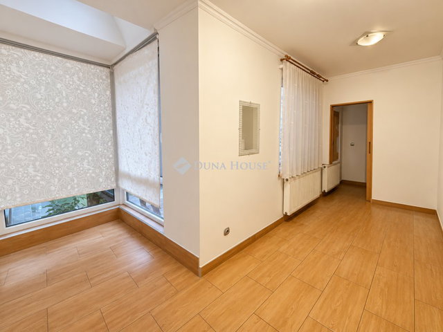 Eladó üzlethelyiség, Sopronban 42 M Ft / költözzbe.hu