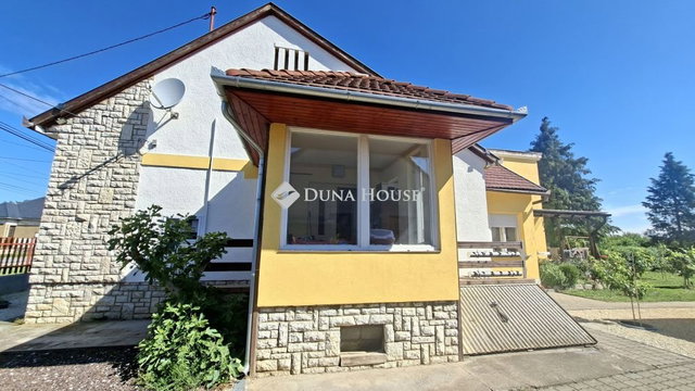 Eladó családi ház, Dombóváron, Mikes Kelemen utcában 55 M Ft