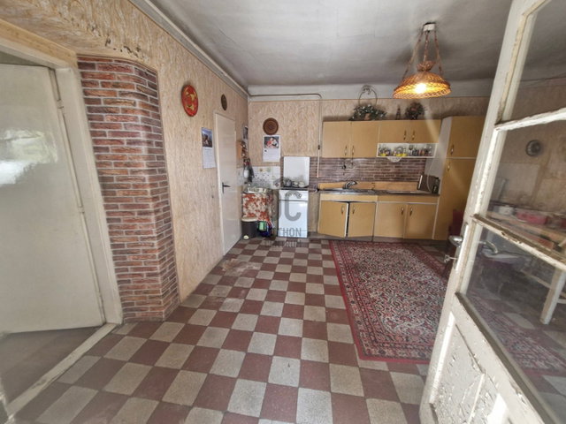 Eladó családi ház, Abonyban 16.9 M Ft, 2 szobás