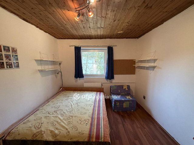 Eladó családi ház, Velencén 78.9 M Ft, 2+1 szobás