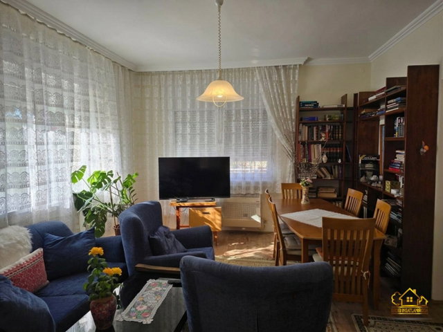 Eladó családi ház, Kunszentmiklóson 79.9 M Ft, 3 szobás