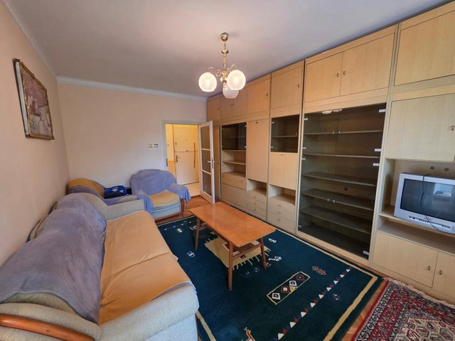 Kiadó téglalakás, albérlet, Kaposváron, Gróf Apponyi Albert közben