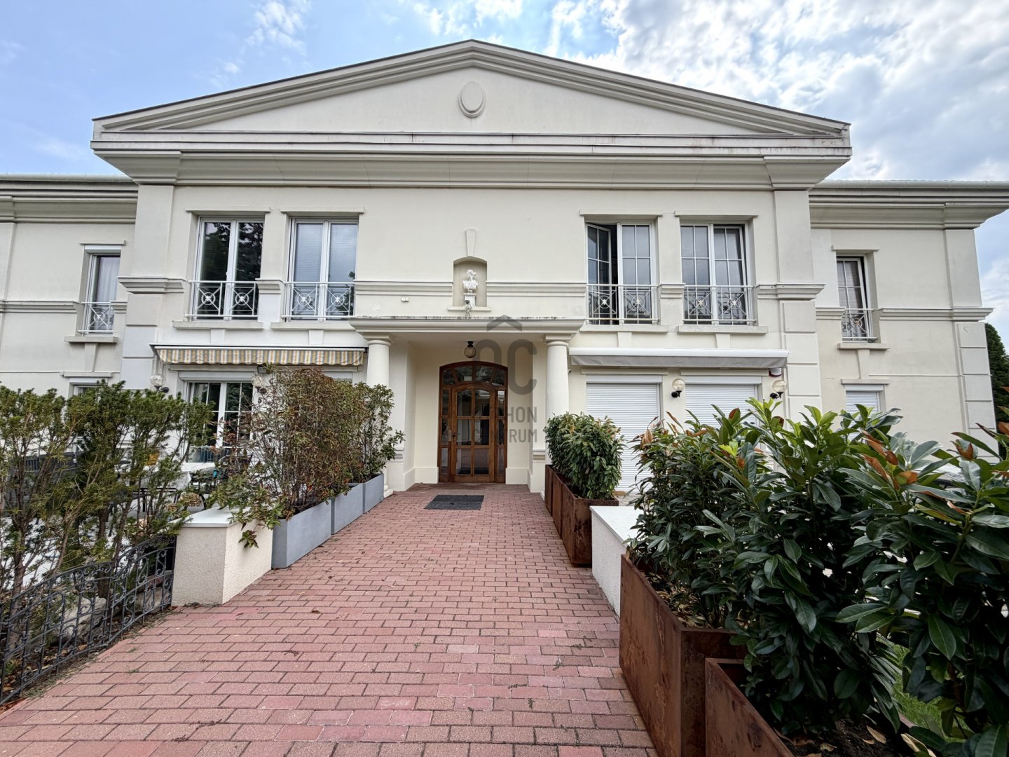 1 bed · 44m² · 109.900.000 ft