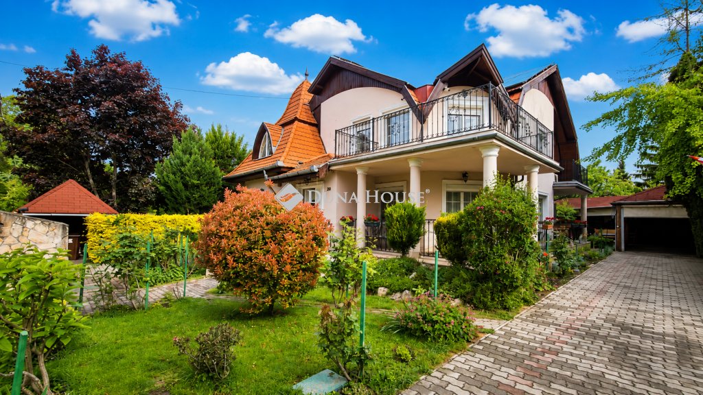 5 bed · 460m² · 465.000.000 ft