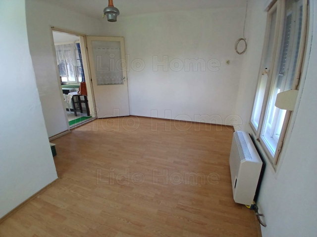 Eladó családi ház, Kisbéren 18.5 M Ft, 1 szobás