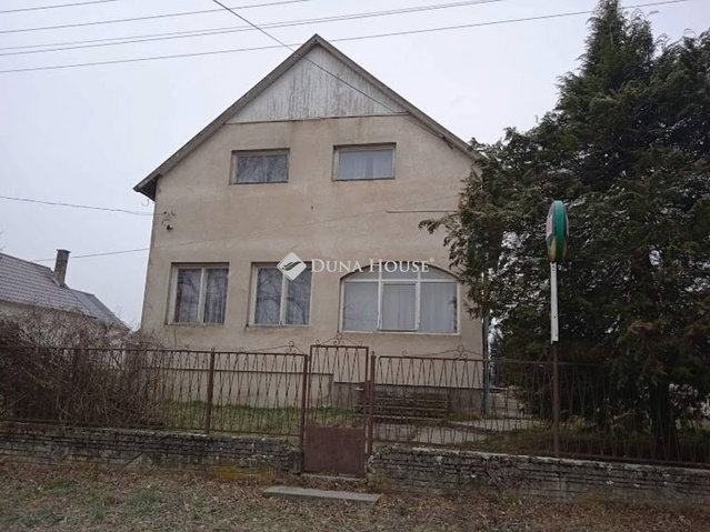 Eladó üzlethelyiség, Beleznán 21.95 M Ft / költözzbe.hu