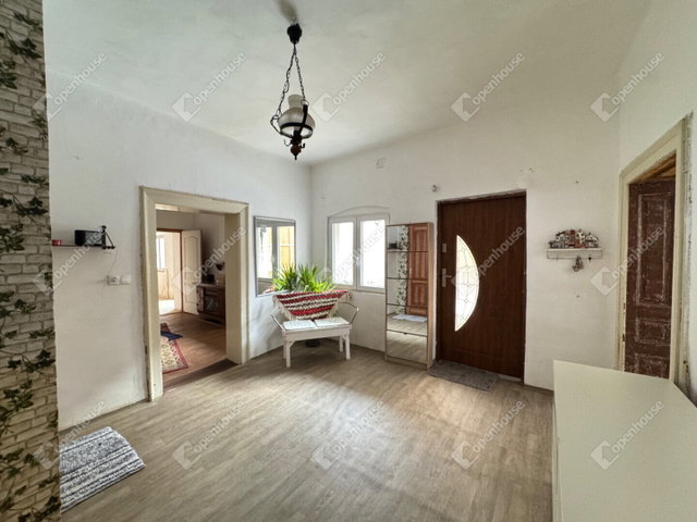 Eladó családi ház, Gencsapátiban 48 M Ft, 3 szobás
