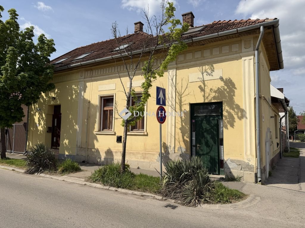 3 bed · 65m² · 65.000.000 ft