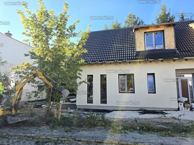 Eladó ikerház, Budapesten, III. kerületben 199 M Ft, 4 szobás