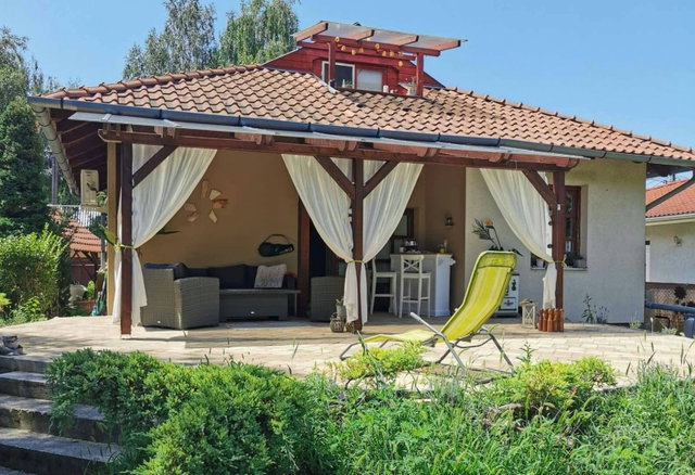 Eladó családi ház, Szigethalmon 139.9 M Ft, 4 szobás